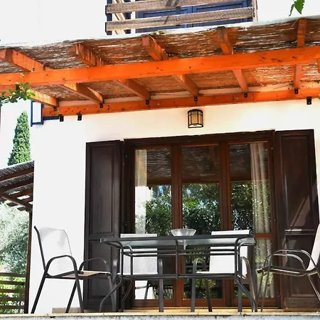 Anastasia's Maisonette